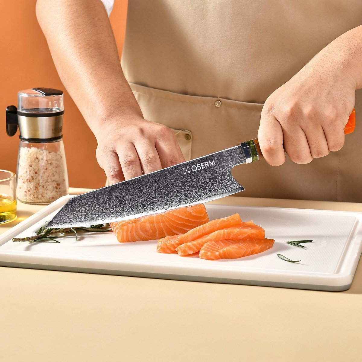 栗栖むぎ ランチェキ セット OSERM “Reika 霊霞” Japanese Damascus Kiritsuke Knife – Orange